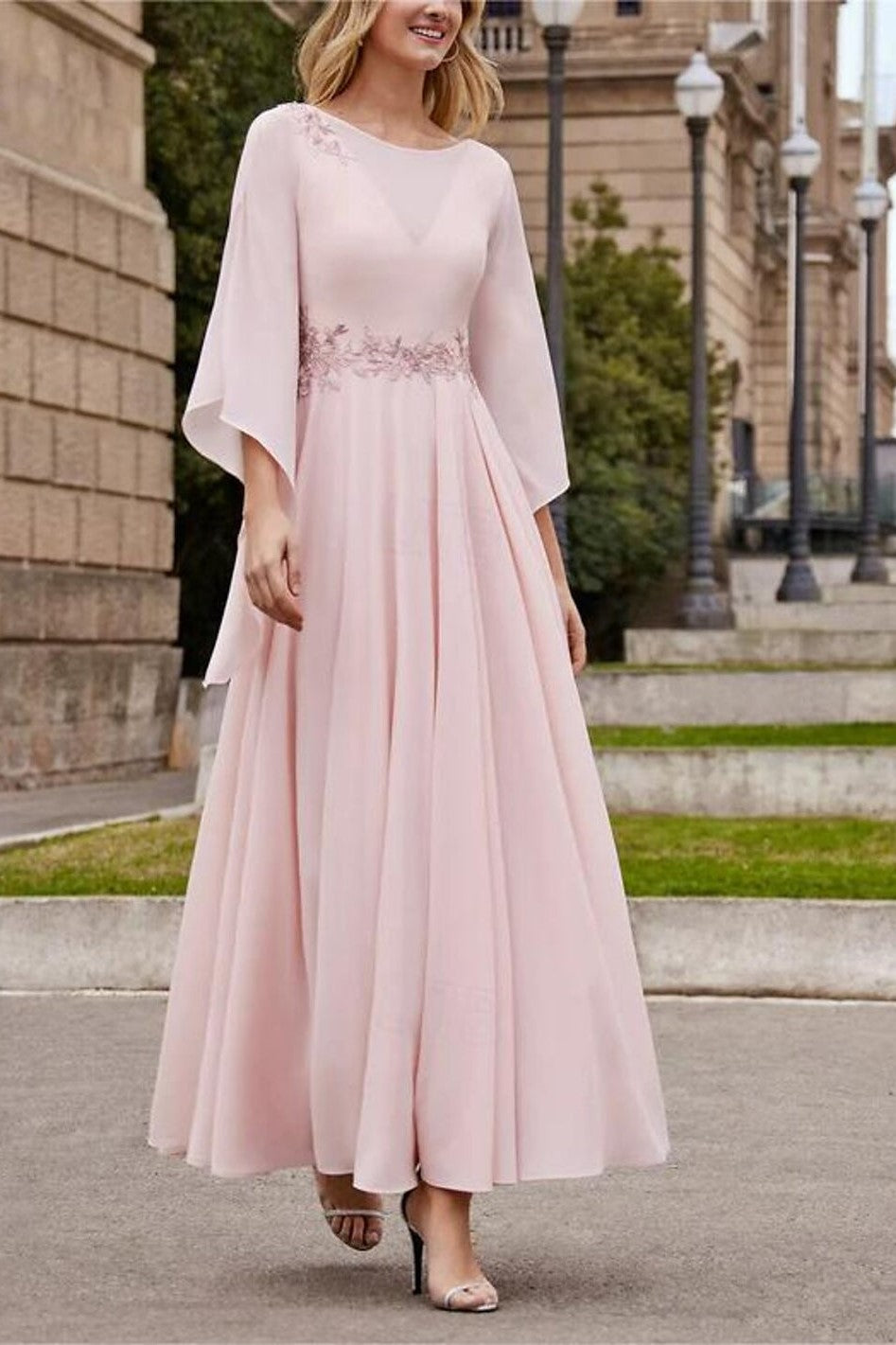 A-Line Blushing Pink 3/4 Sleeves Mother of The Bride Dresses