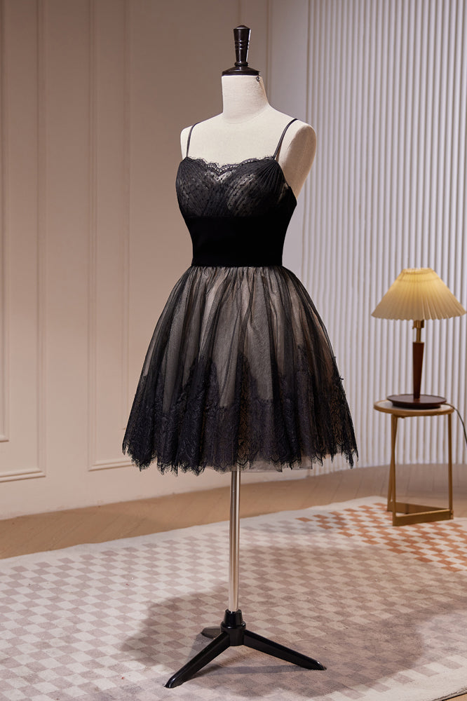 Black Spaghetti Straps Lace Tulle Short Homecoming Dresses