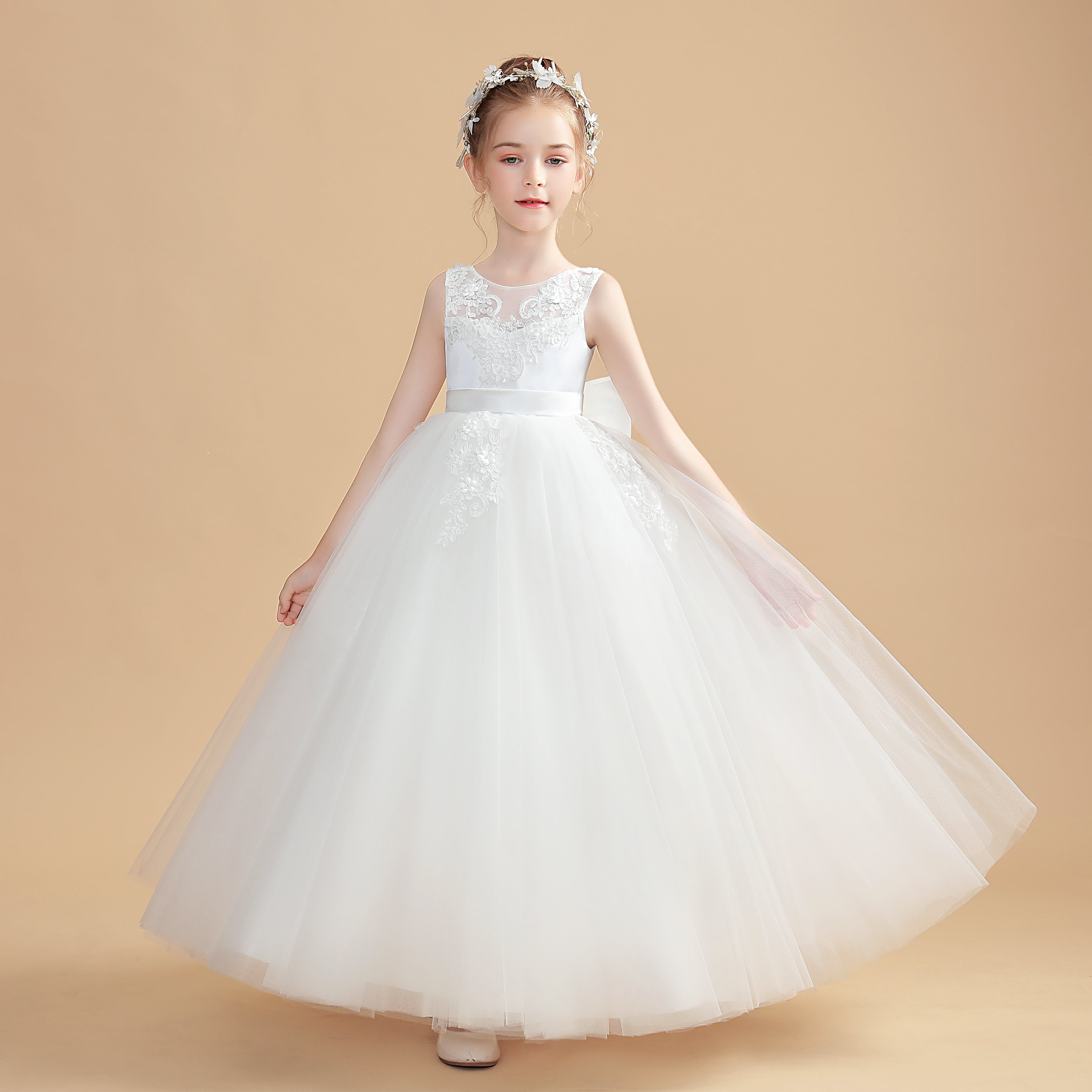 Tulle Sleeveless Ivory Flower Girl Dresses With Bowknot